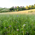 Glamping - Hayrack Vesel *
