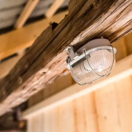Smještaj na farmi Glamping - Hayrack Vesel Trebnje