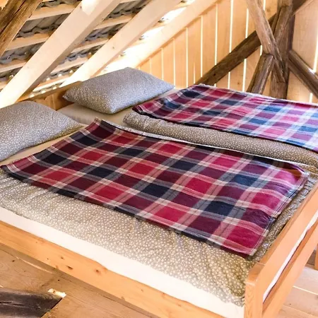 Agroturismo Glamping - Hayrack Vesel *