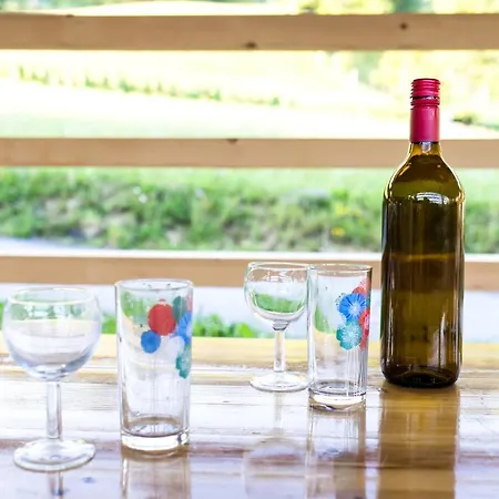 Smještaj na farmi Glamping - Hayrack Vesel *